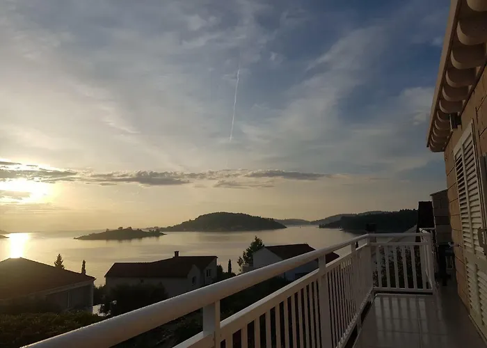 Seaview And Relax